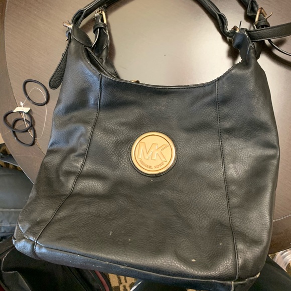 Michael kors purse - Picture 2 of 3
